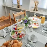 Herheinspaziert